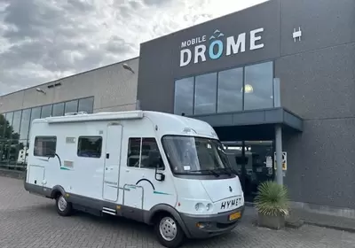 Hymer B654